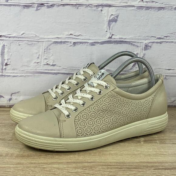 Ecco Casual Hybrid 2 Spikeless Golf Shoes Women's 39 US 8 WIDE Hydromax Leather - Picture 1 of 9